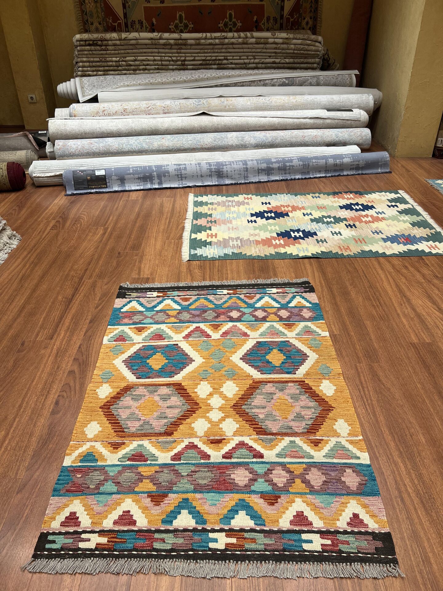 Küçük Boy El Dokuma Kilim