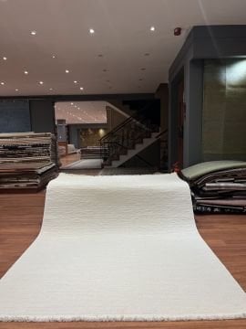 Düz Desensiz Yün Halı