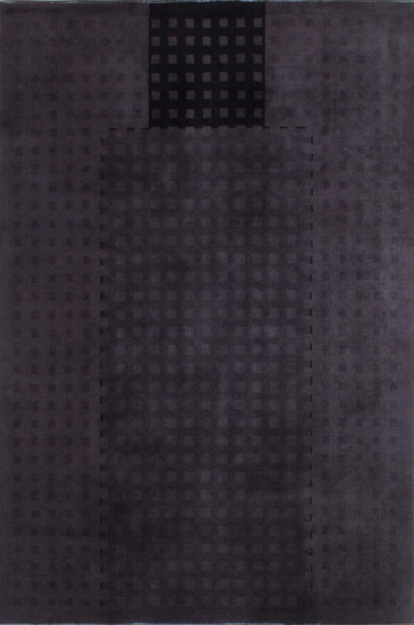 Dark Frame Patterned Carpet