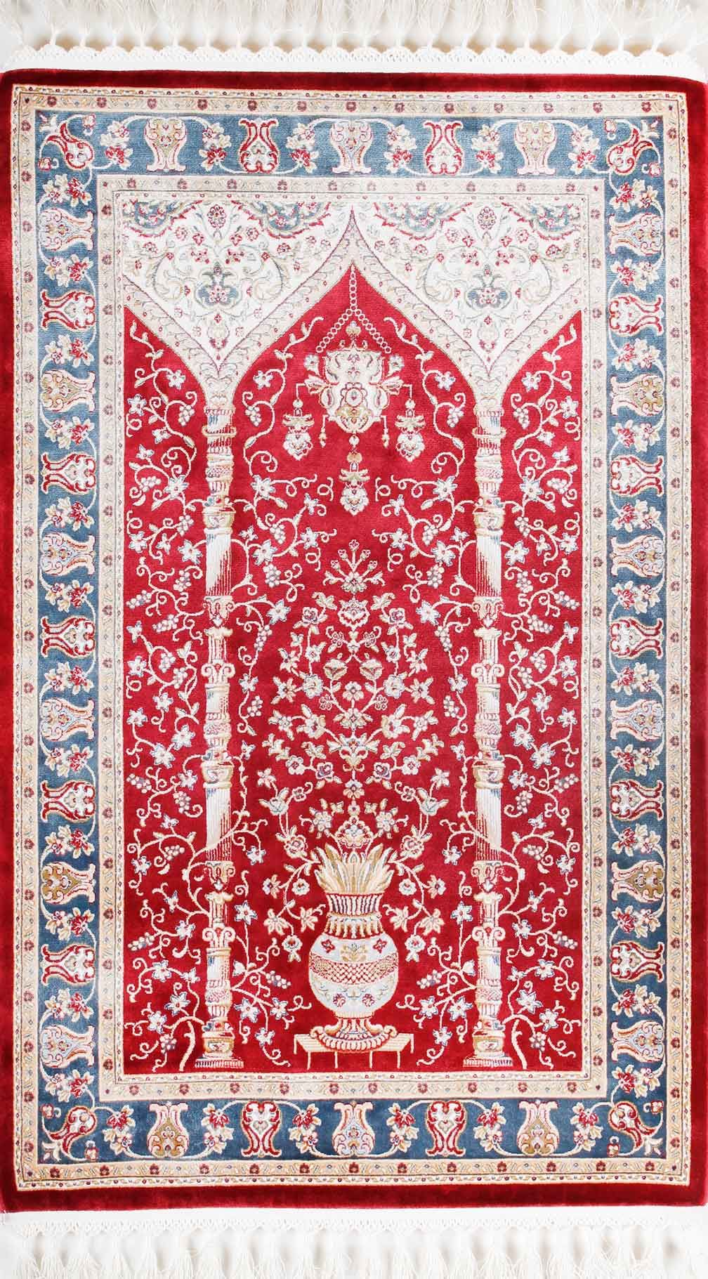 Ortası Kırmızı Kenarı Lacivert Namazlık