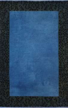 Kenarı Leopar Desenli Mavi Halı