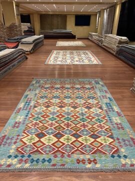 Etnik Desenli Rengarenk Kilim