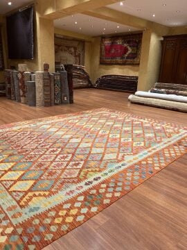 Büyük Boy Dokuma Kilim