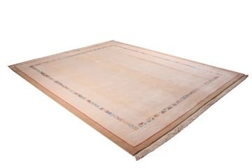 İnce Kenar Motifli Modern Halı