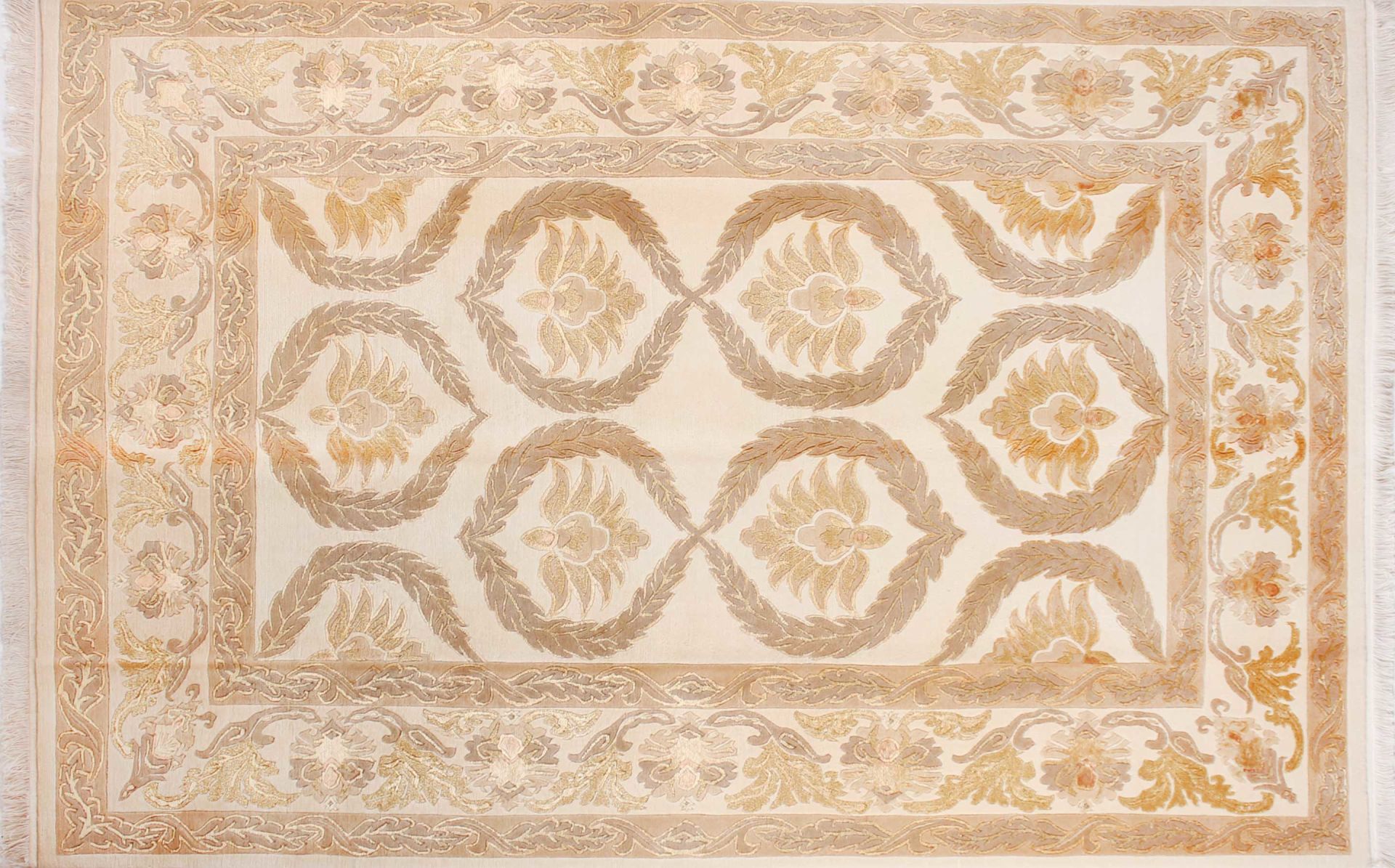 Large Patterned Silk Hand-Knitted Carpet