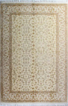 İnce Desenli İpekli Bej Salon Halısı