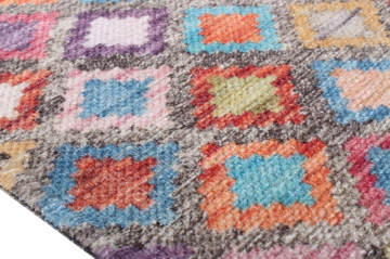 Rengarenk Desenli Antialerjik Kilim