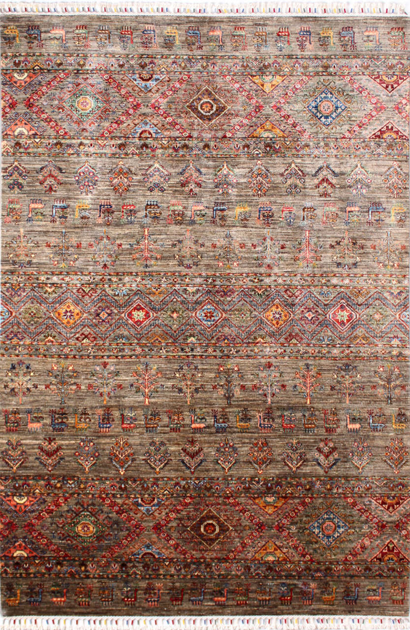 Özel Tasarım Klasik İran Halısı