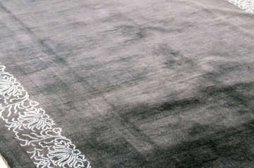 Ortası Düz Desensiz Kenarı Desenli Halı 2.00 x 3.00