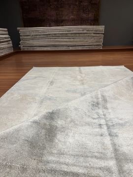 Modern Desenli Mavi Halı