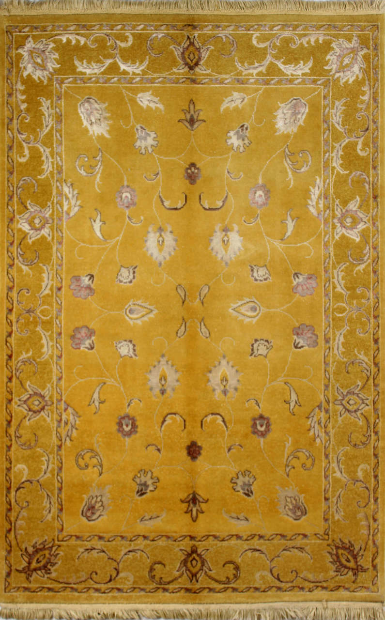 İpek Desenli Hardal Rengi El Halısı