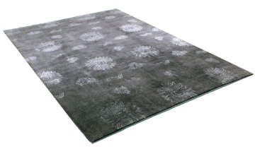 Gray Modern Floral Patterned Carpet
