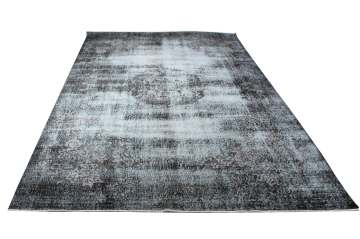 Madalyon Desenli Eskitme Halı