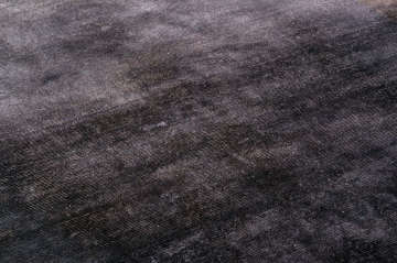 Siyah Düz Desensiz Yün Halı 1.70 x 2.40