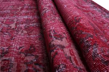 Kırmızı Renk Tıraşlanmış Halı