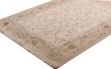 Neoclassical Middle Ground Self-Patterned Carpet