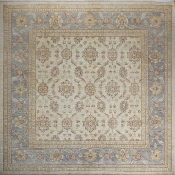 Kare Uşak Desenli El Halısı