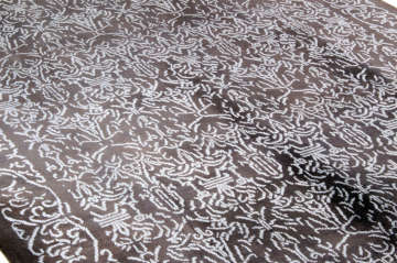 İpek Desenli Antrasit Halı