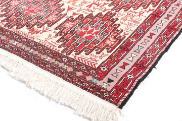 İpek Şahseven Kilim