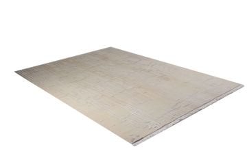 Kabartma İpek Desenli Modern Halı