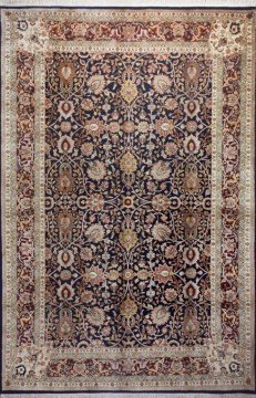 İpekli İran El Halısı