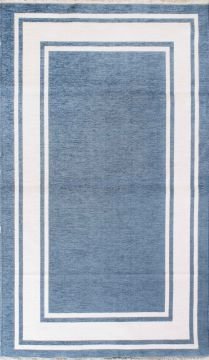 Beyaz Çerçeveli Mavi Kilim