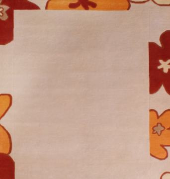 Ortası Düz Kenarı Çiçekli Yün Halı