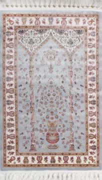 Mavi Kenarı Kremli İpek Namazlık