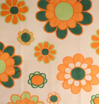 Büyük Çiçekli Halı