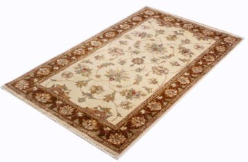 Küçük Boy Uşak Halısı