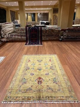 Safran Rengi El Halısı