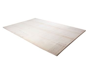 İşlemeli  Modern Halı