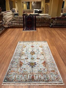 Mavi Sultani Halısı