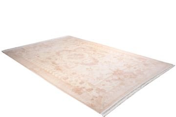 Çiçek Desenli Soft Renk Halı