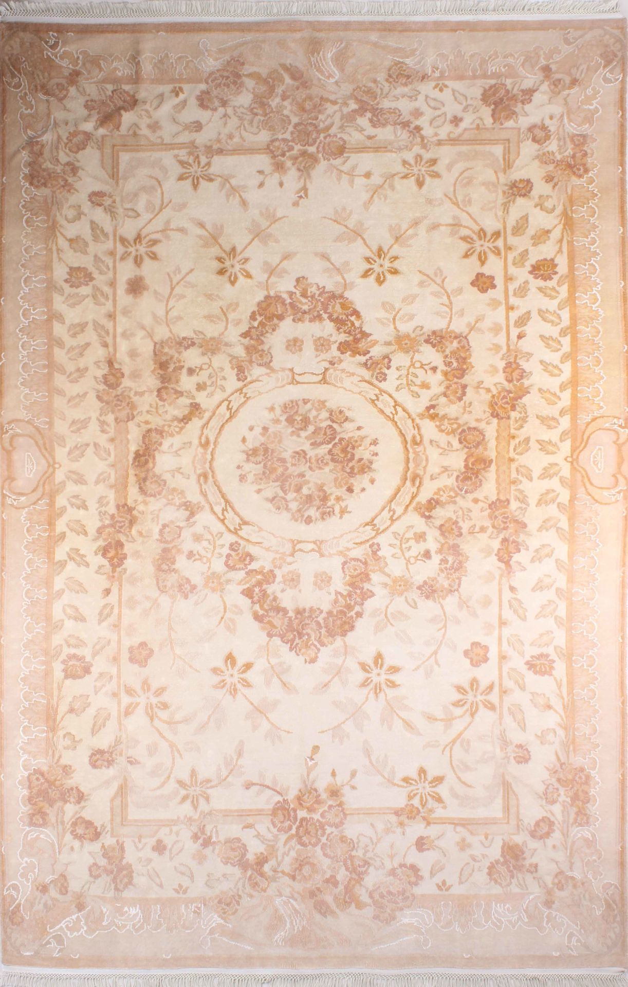 Çiçek Desenli Soft Renk Halı