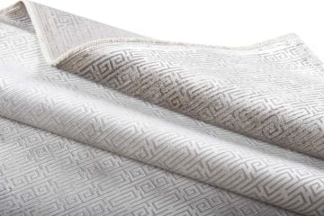 Thin bamboo patterned carpet