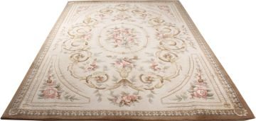 Açık Renk Çin Halısı