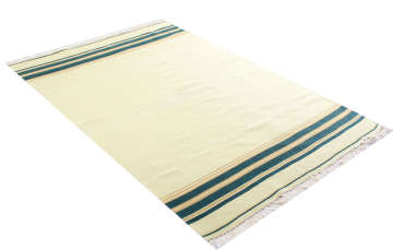 Ortası Desensiz Kilim