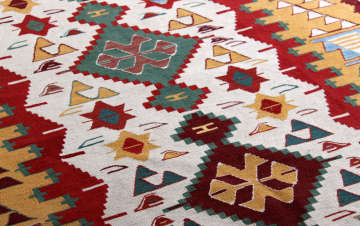 İnce Uşak Kilim