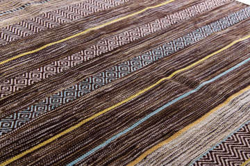 Kahverengi İskandinav Kilim