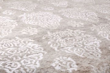Silk Damask Patterned Handmade Carpet