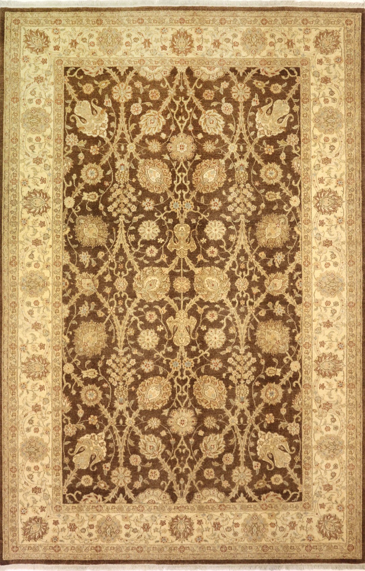 Uşak Desenli El Dokuması Halı