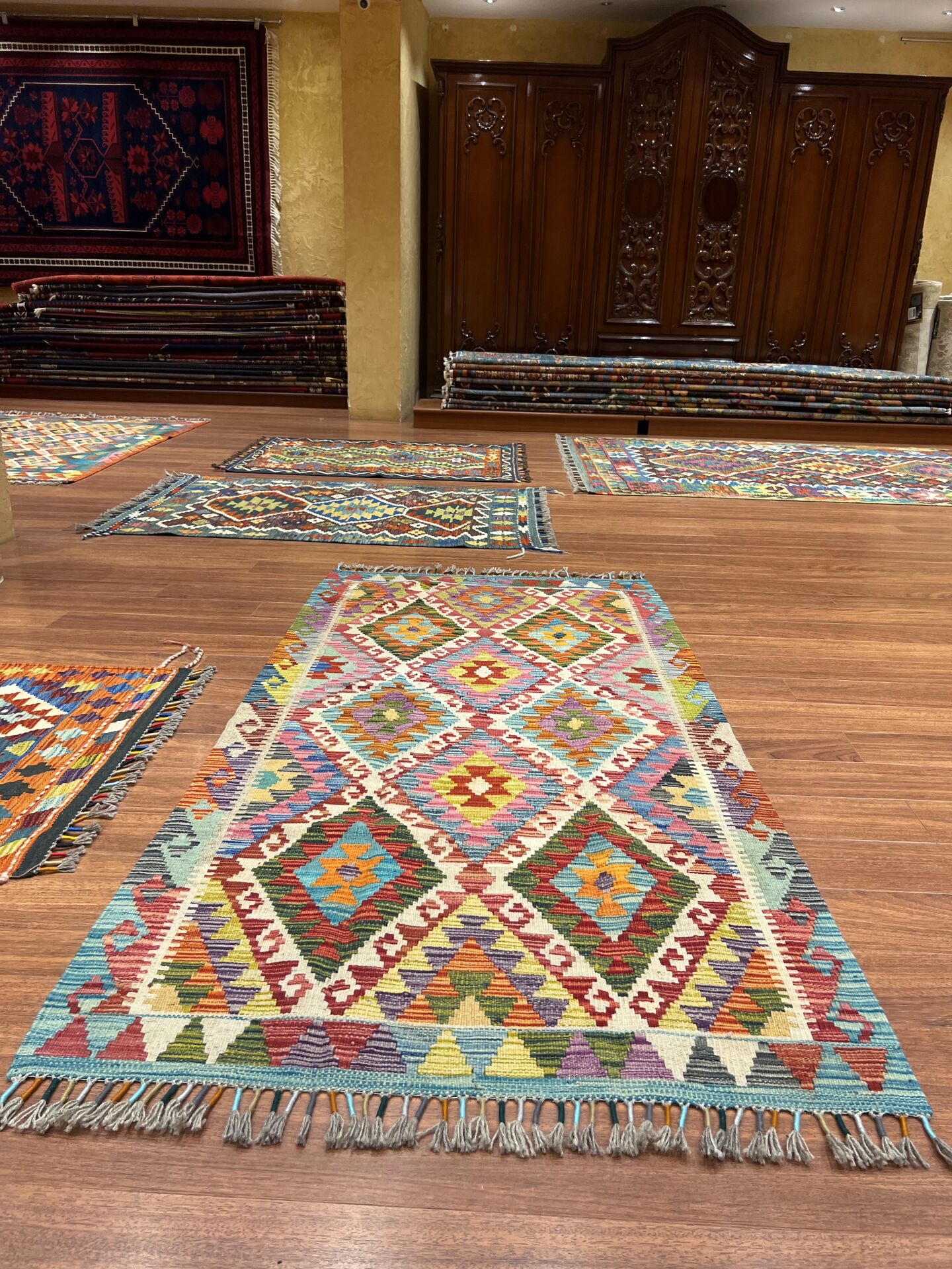 Renkli Afgan El Dokuması Kilim