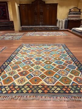 Büyük Boy El Dokuma Kilim