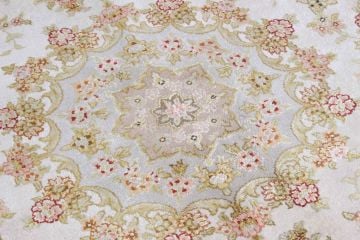 Hand Woven Living Room Carpet with Belly Pattern