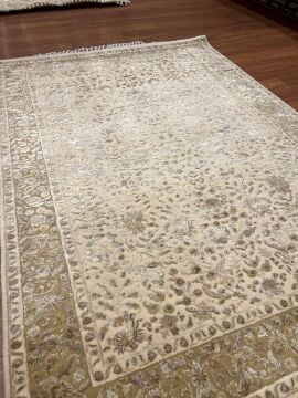 Kabartmalı Orijinal El Halısı