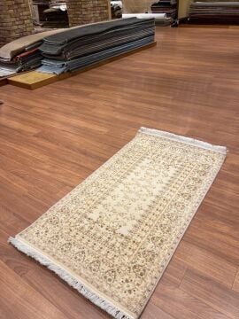 Küçük Ölçü El Halısı