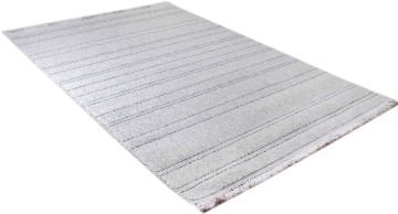 Kendinden Desenli Gri Renkli Halı