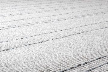 Kendinden Desenli Gri Renkli Halı