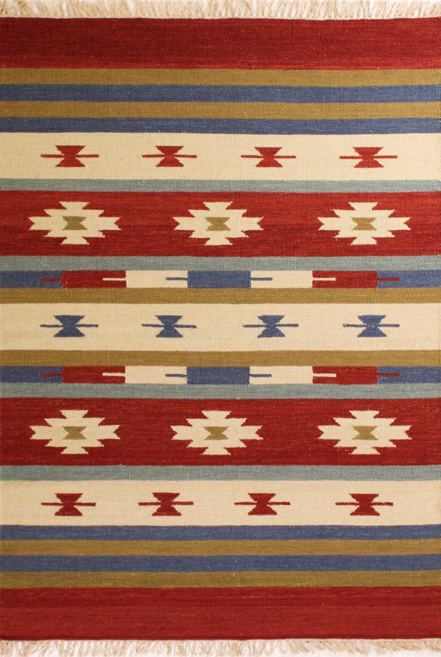 Etnik Desenli Kırmızı Kilim